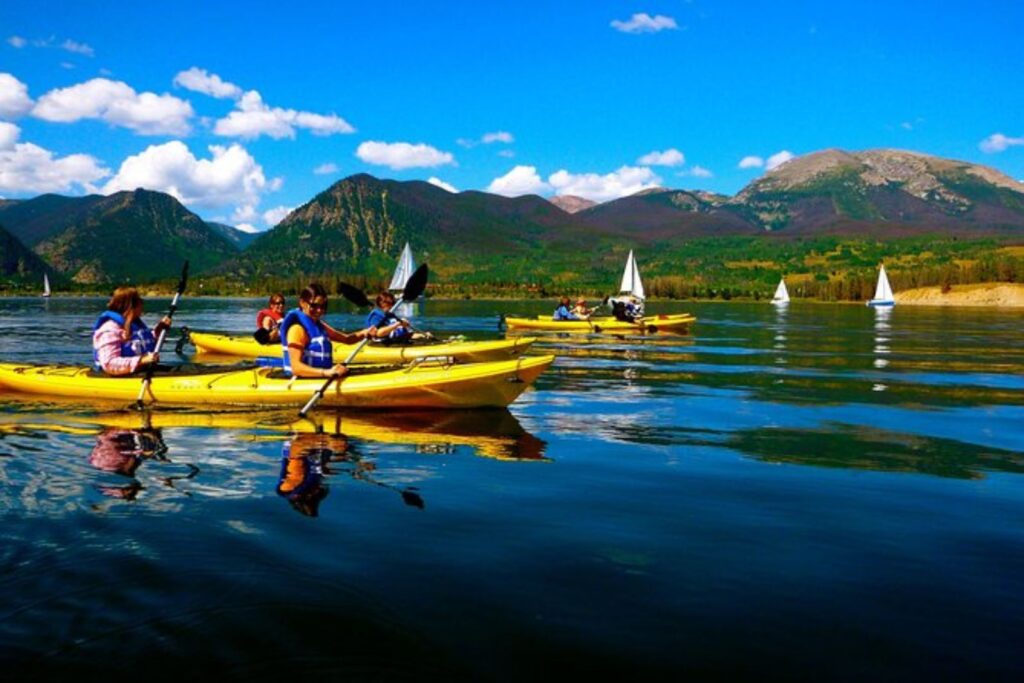 escursione di mezza giornata in kayak gonfiabile da kremmling